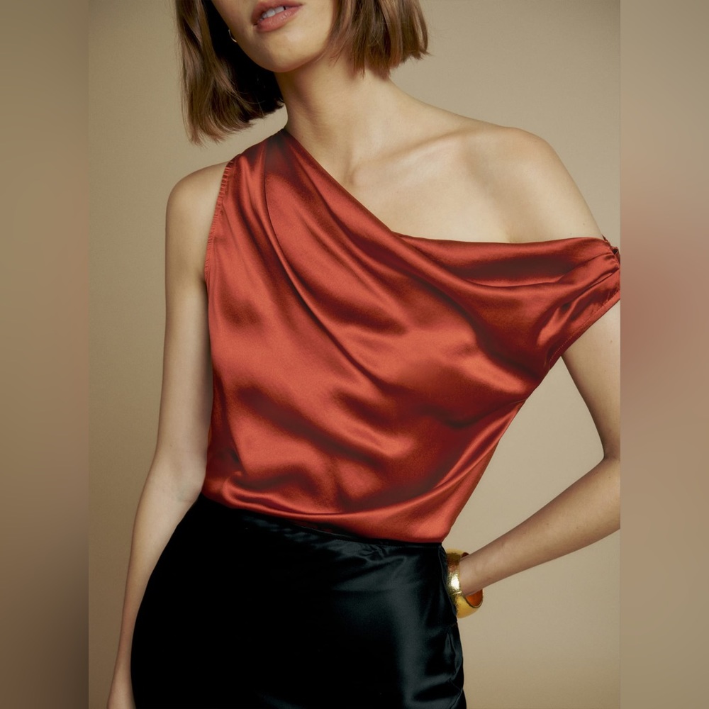 Reformation Annika Silk Top. Size 4. Oxide burnt orange color.